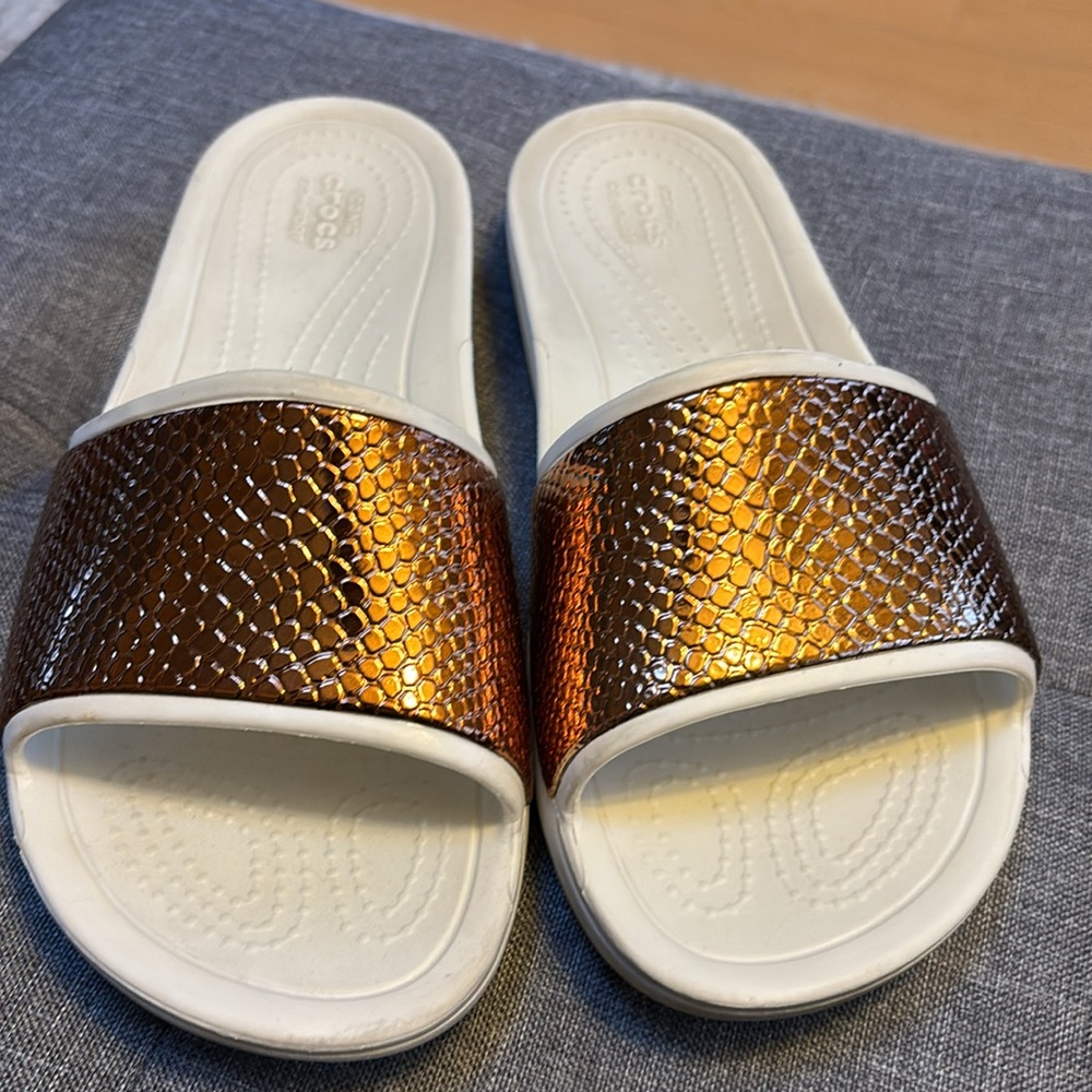 Crocs slides - Picture 6 of 7